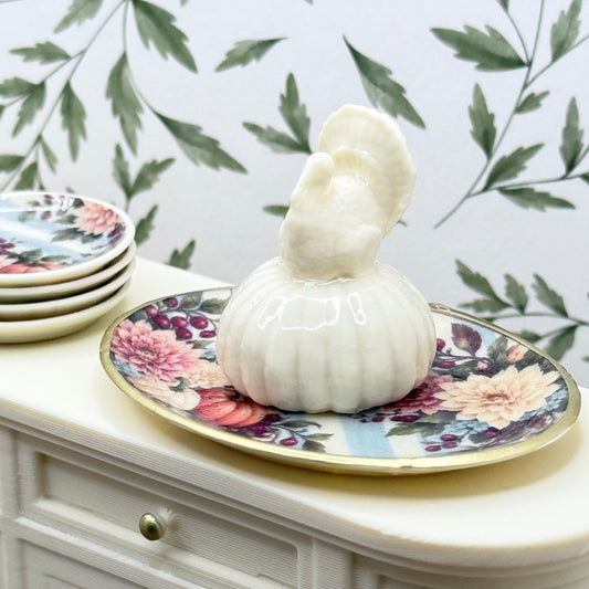 Mini Thanksgiving Turkey Centerpieces