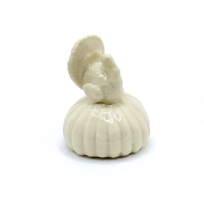 Mini Thanksgiving Turkey Centerpieces
